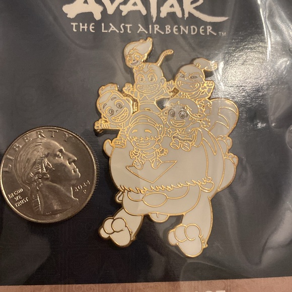 Avatar The Last Airbender Appa Ride Collectible Enamel Pin - Picture 5 of 5